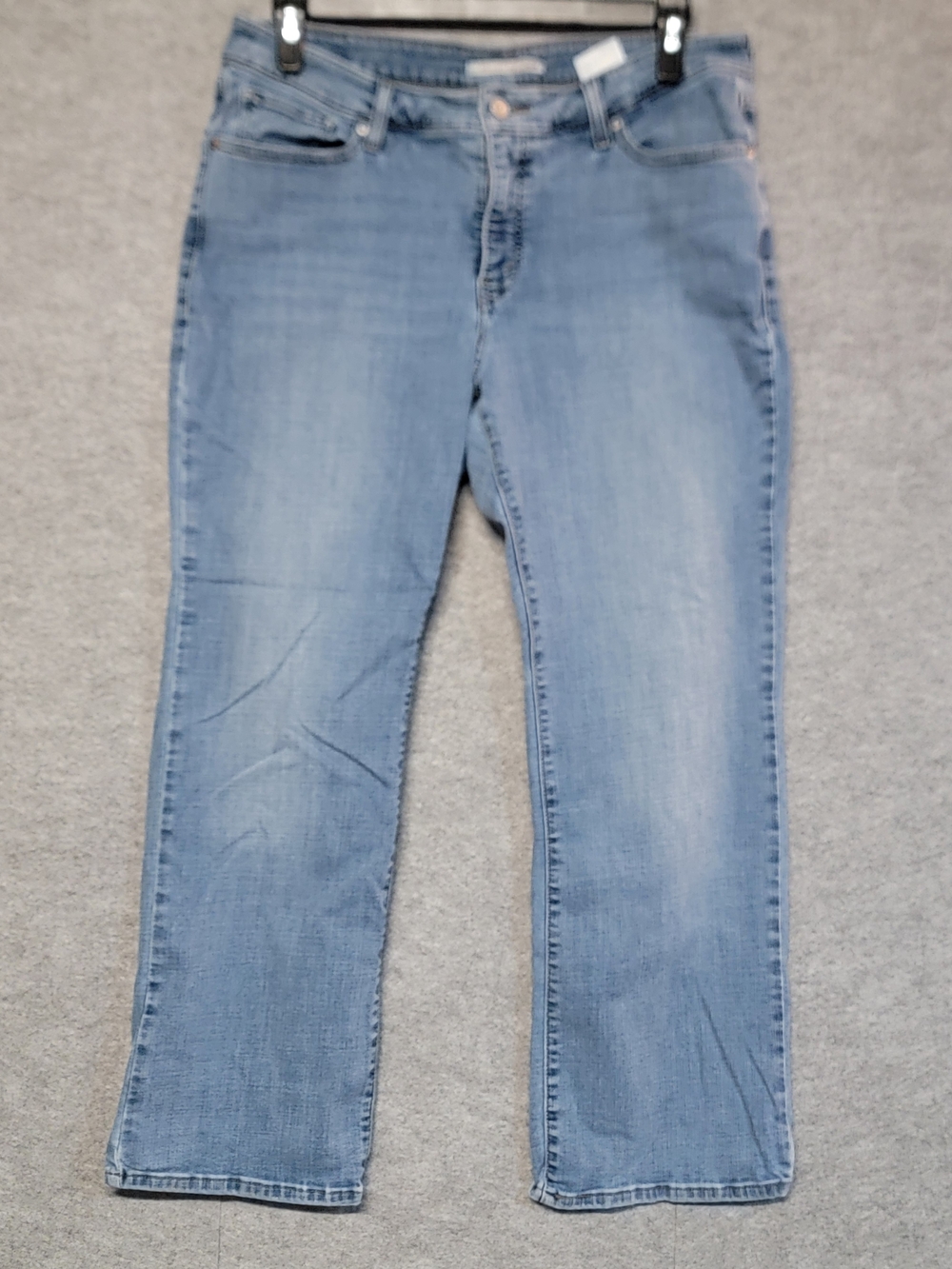 Levi's 415 Classic Boot-Cut 18W